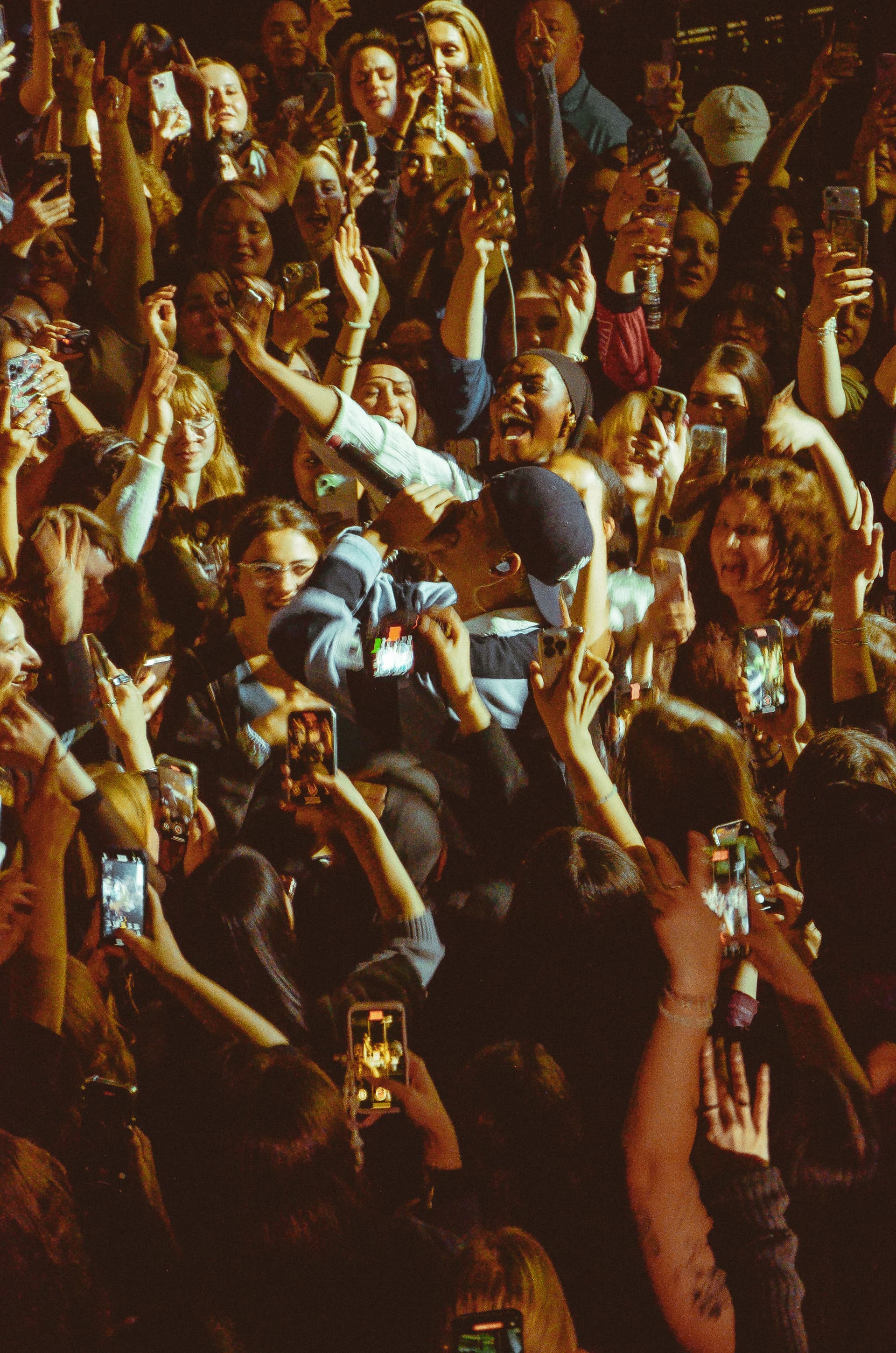 MILES AWAY EUROPE TOUR BERLIN 2025 - Image 14